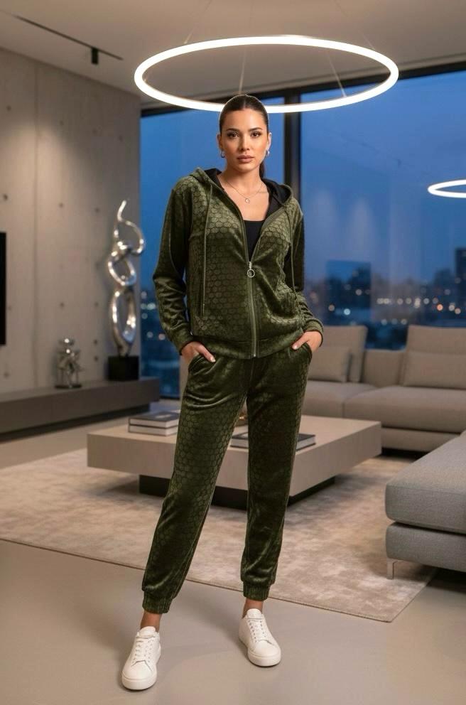 Trening catifea Harra