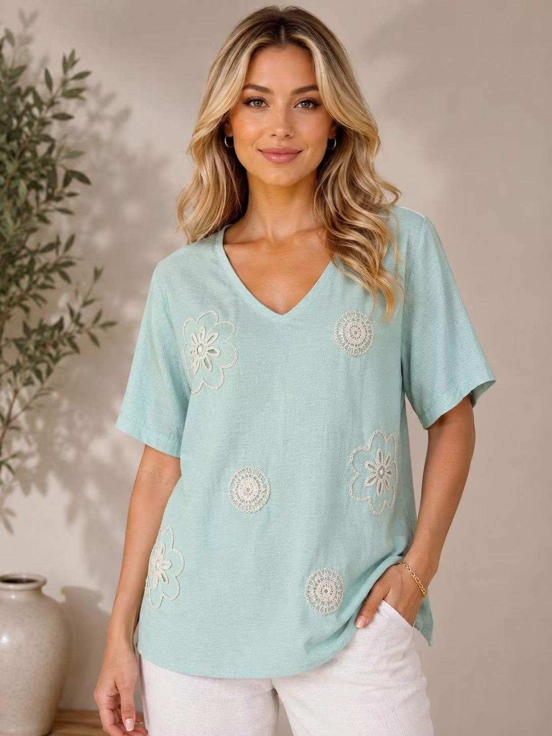 Bluză cu broderie Yona