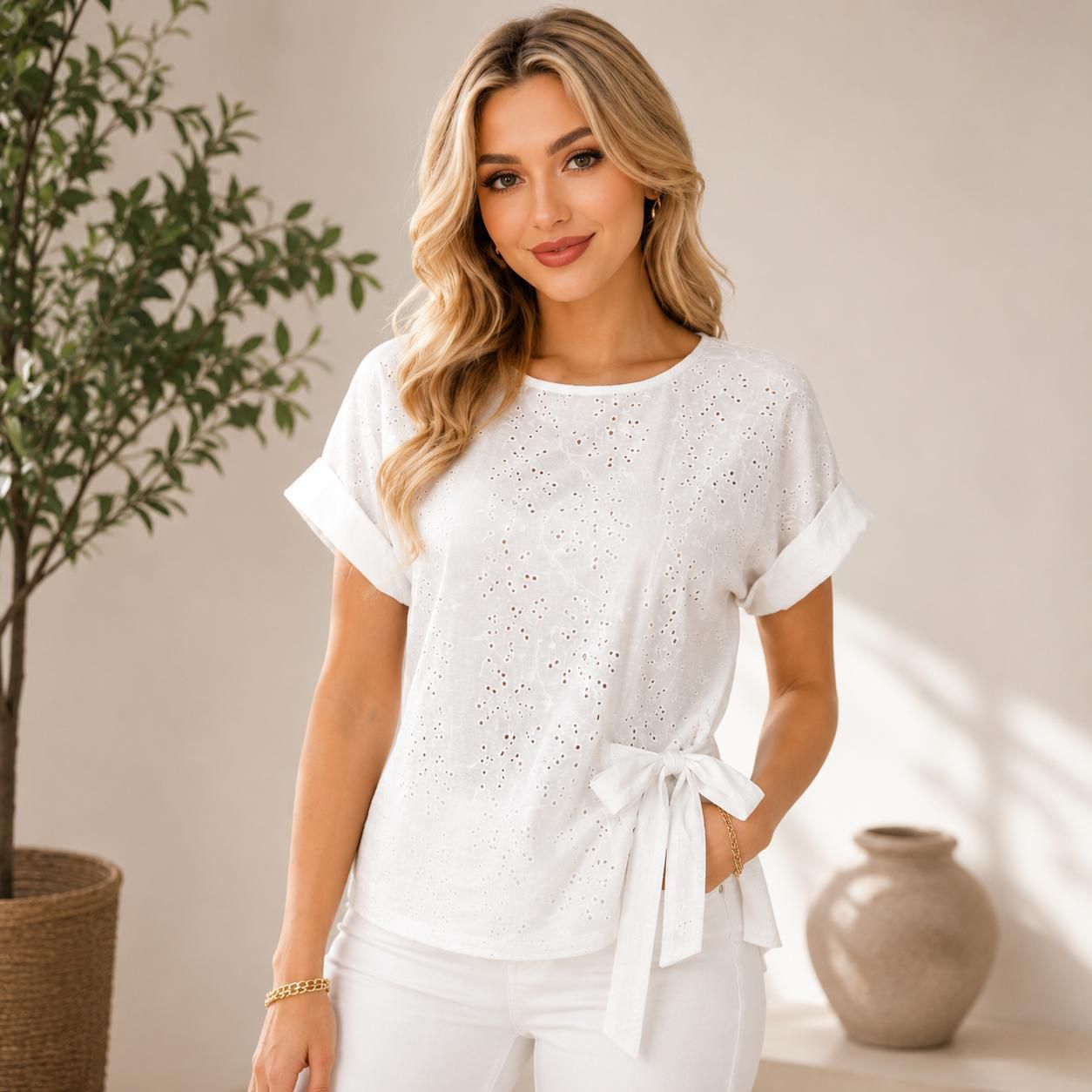 Bluză cu broderie perforată Lunya