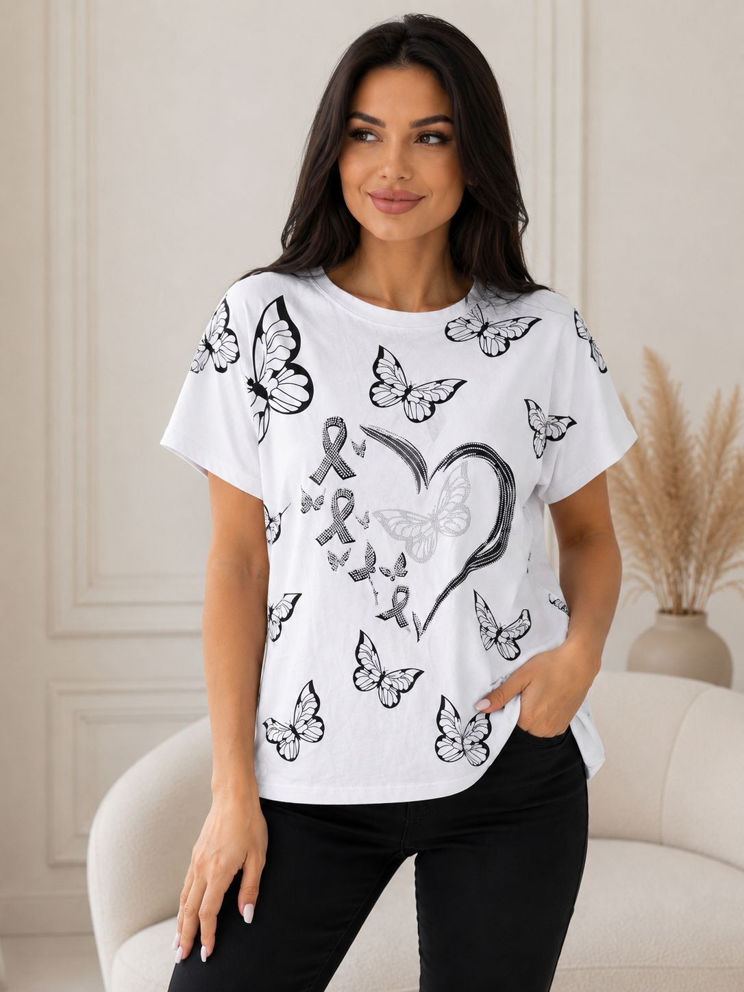 Tricou cu strasuri Amka