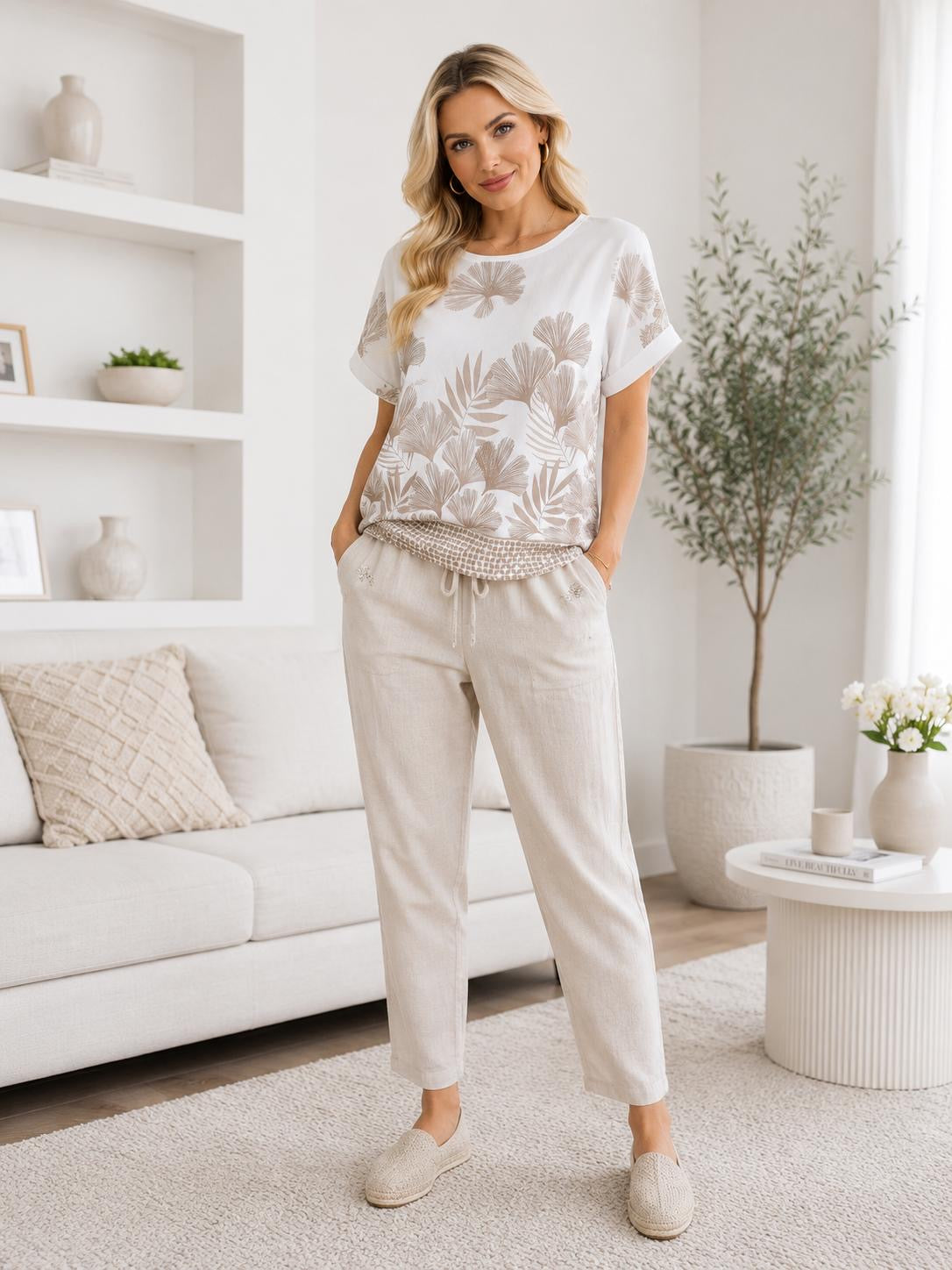 Set cu In Leyla - Bluză și Pantaloni