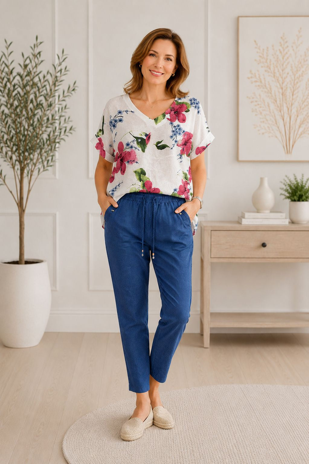 🌺 Set din IN Tanya - bluză și pantaloni