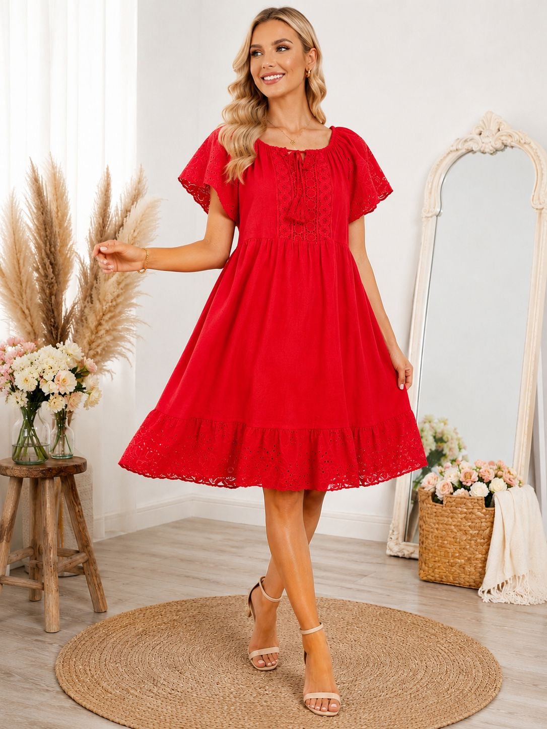 Rochie cu broderie și ciucuri Gisela
