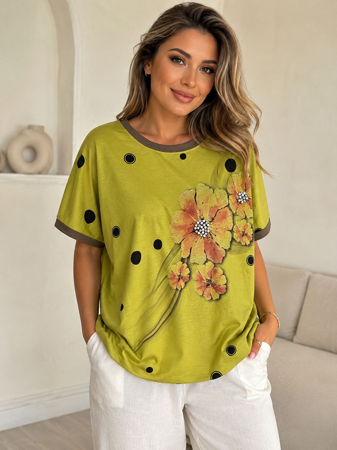 Tricou Marra - detalii florale