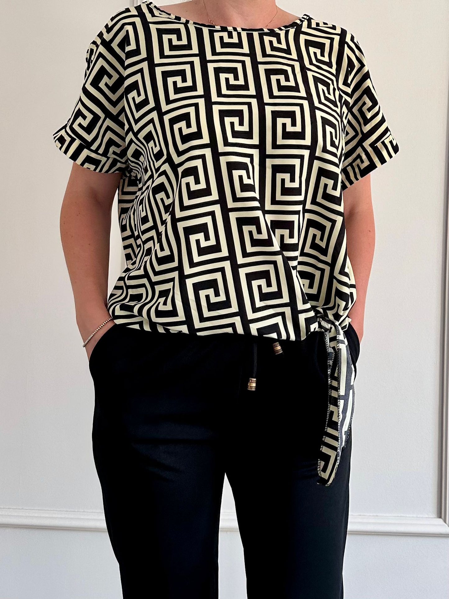 Bluză Verra Geometric Print