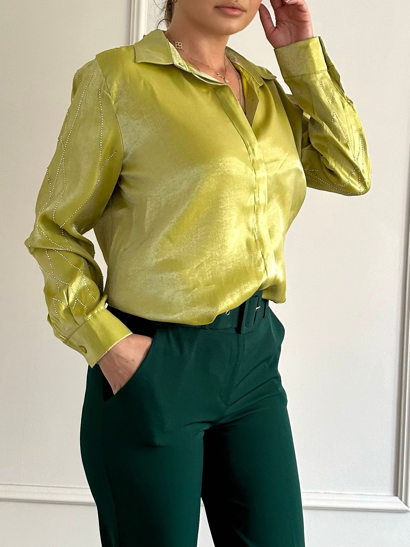 Set (cămașă + pantaloni) Elise