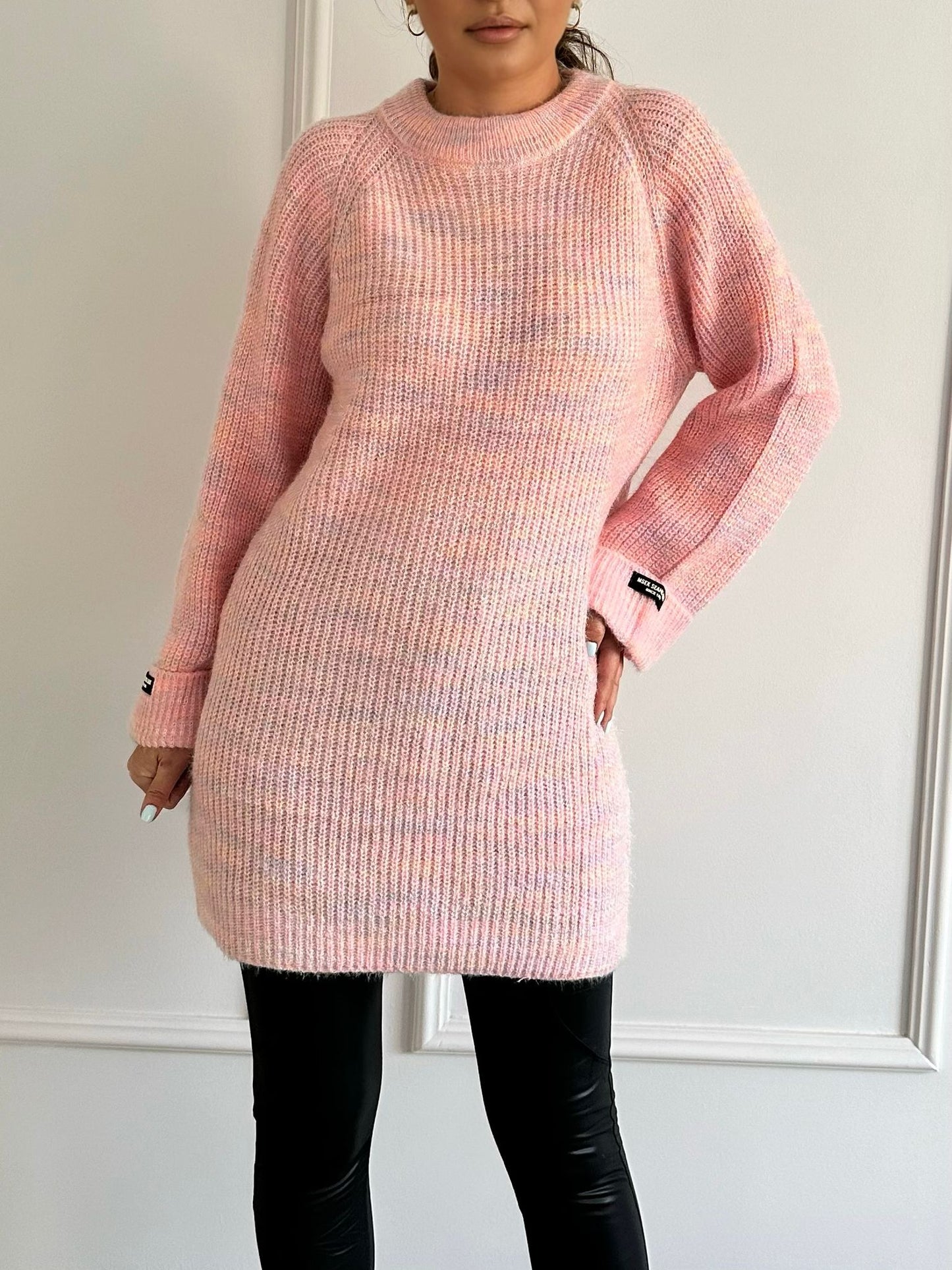 Pulover tricotat cu cordon în talie Raya