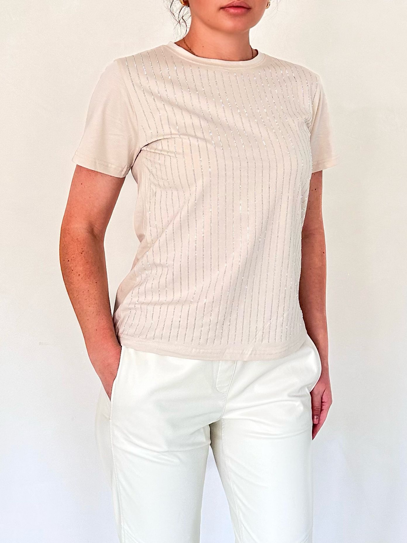 Tricou cu strasuri Stera